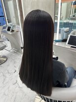 ロンドルーチェ 心斎橋(Lond luce)&nbsp;ダークアッシュ/ミディアムレイヤーカット［髪質改善/縮毛矯正］