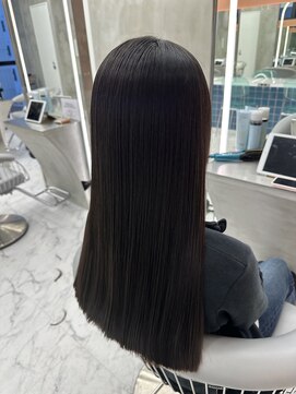 ロンドルーチェ 心斎橋(Lond luce) ダークアッシュ/ミディアムレイヤーカット［髪質改善/縮毛矯正］