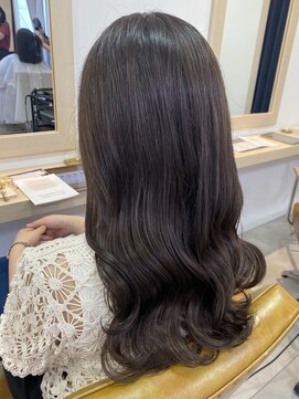 アンフレール グレージュ/大園芽依