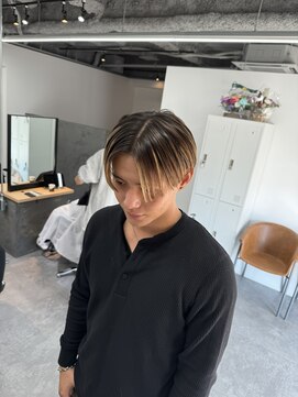 シロ(SILLO.) センターパート
