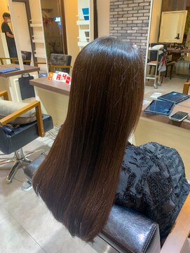 ユニ(Uni.) 艶髪