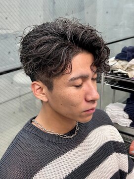 イーラ(era) スパイラルパーマハーフバック