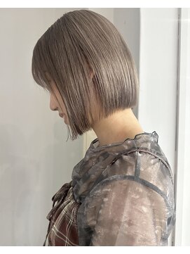 カシェル(cashel) ミルクティーとボブ