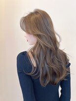 アイコニックナゴヤ(AIconic nagoya)&nbsp;柔らかとろみベージュ×韓国風くびれレイヤースタイル