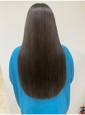 髪質改善で叶う艶々ストレート