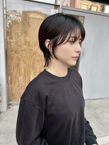 イン(in.)&nbsp;耳掛け/ウルフショート/タイトヘア