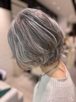 ステア ケース(stair case) 数ヶ月放ったらかし可能!白髪多めの方向け地毛残しローライト