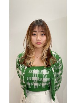 サクラ オモテサンドウ(SAKURA) レイヤーカット×インナーカラー/フェイスフレーミング/ブリーチ