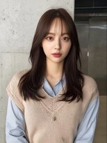 五感鷹匠 髪の診療所 大人ロングレイヤー/透明感ベージュカラー/ハッシュカット