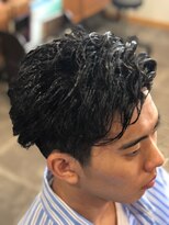 ボヌール ヘアーワークス(Bonheur hair works)&nbsp;メンズパーマ×ツーブロック×リッジ