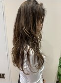 ハイライトロングヘア
