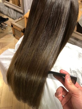 ナナナ パレナ 大津膳所店(nanana parena) 髪質改善専門サロン自慢の縮毛矯正で艶髪ストレート♪