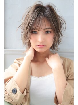 リンダバイネオリーブ 白楽店(Linda by neolive) 緩めパーマのウルフショートボブ