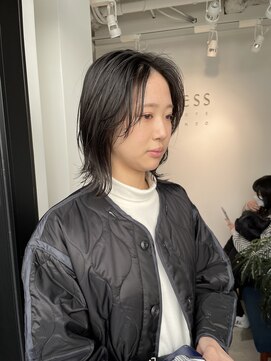 トレス(TRESS) 外ハネレイヤー　ボブウルフ　ダーググレージュ