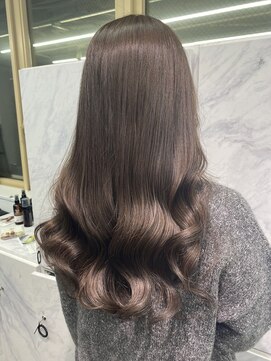 グロウ 渋谷(grow) 透けるグレージュ