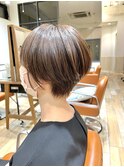 耳にかけやすい大人ショートスタイル☆