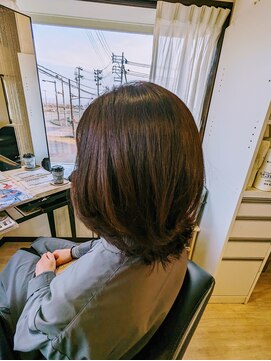 コア フィール ア デイ(COIFFURE A DAY) 【見附今町M3D髪質改善】