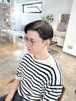 ザ オーダー(THE ORDER)&nbsp;クラシカルなセンターパートナチュラル刈り上げヘアビジネスヘア