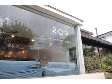 ロイヘアー 真弓店(ROY hair)の雰囲気（大きな窓に囲まれて自然光が降り注ぐ上質な大人の戸建てサロン☆）