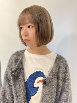 レガロ(REGALO RESORT) 【Suzuki】ミルクティーベージュ×ボブ