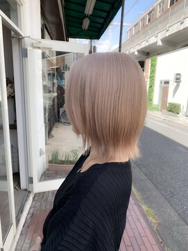 アオイ(AOI by A.Design) ハイトーンブリーチカラー