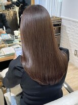 ネオリーブ チロル 横浜西口店(Neolive CiroL.)&nbsp;オレンジブラウン　暖色カラー　艶髪　ロング　切りっぱなし