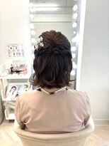 エメティ(Aimerty)&nbsp;ハーフアップ