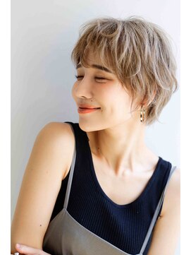 ウル(ulu) ショート 透明感カラー シースルー ケアブリーチ 名東区