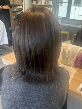 ゼストプラス(ZEST plus) 大人ボブレイヤースタイル