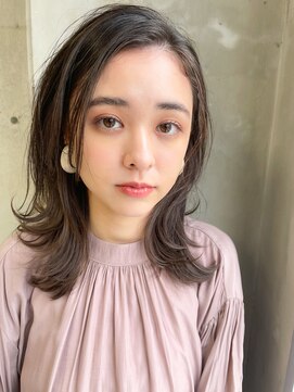 ソワリー 栄(THOiRY) THOiRY【女性らしい柔らかヘア】似合わせ小顔艶髪ゆる巻きロング