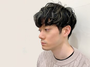 シズク(sizuk)の写真/ビジネスマンから学生まで【時短メンズパーマ】が大人気◎1時間～1時間半で気軽にパーマスタイルを♪