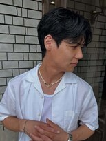 ヴィヴェンテ(VIVENTE.)&nbsp;ダウンパーマでハンサムショート