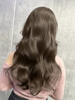 アマトウキョウスマートサロン(AMA TOKYO×Smart Salon)&nbsp;ヘーゼルベージュ　ブリーチなし　レイヤーカット　海外風