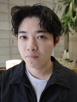 ウェウェ(wewe)&nbsp;ニュアンス毛流れ　センターパート
