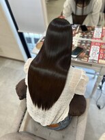 シシ 大宮(She 2.) ショート/ショートボブ/ショートカット/髪質改善/大宮/艶髪