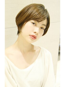 ラグエル(RAGUEL) 【30代40代50代】 シンプル前下がりショートボブ