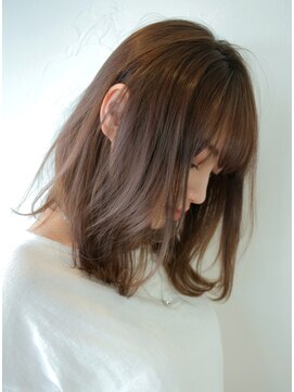デザイナーズヘアー ラグジス(Designers hair LUXIS) ～【LUXIS】～切りっぱなしシアーミディ♪