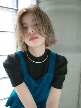 リリアン 表参道(relian) まだまだ人気☆センターパートの大人ショート