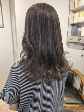 ヘア ケア ディエイチケー(HAIR CARE DHK) クールで大人っぽいセミロング