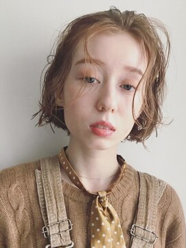 フランチェスカ(Francesca) 森 ひまわり   抜け感スタイル ヘーゼルベージュ ボブ