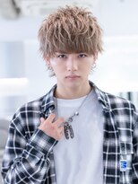 イオ 本厚木(io)&nbsp;メンズハイトーンカラーアップバングツーブロックモテ髪