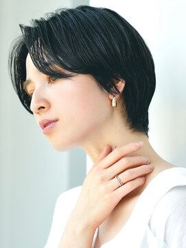 ソワネ 表参道(soigne) 表参道大人ショートボブ