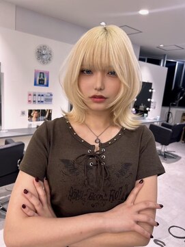 キング 心斎橋店(K!ng) ハイライトカラーミルクティーベージュレイヤーカット