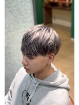 ネオンズ 南郷18丁目店(NEON´S)&nbsp;【札幌白石 ハイトーンカラー(シルバーローライト)松本 凌弥】