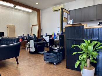 バーバーズ サーティーン(BARBER’S 13)の写真/学生～ビジネスマンまで幅広いスタイルに対応！ON/OFFがキマるスタイルに☆頭皮ケアやスキンフェードも◎