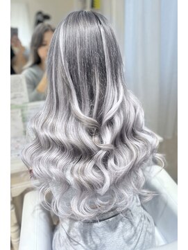 ホワイトシルバー