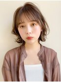 ミディアムレイヤー、外ハネボブ、グレージュ、脱白髪染め☆