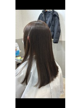 モアプラスビューティーサロン(MORE+ beauty salon)の写真/寄り添った接客&共感力で悩みや理想を引き出してくれるから満足度◎髪のお悩みお気軽にご相談ください♪