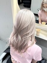 ソル ジングウマエ(SOL JINGUMAE)&nbsp;表参道ハイトーンカラーシルバーホワイトブロンドブリーチ2回