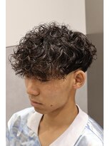 リスター(ReStar)&nbsp;心斎橋ツイストパーマ波巻きフェザーマッシュセンターパート